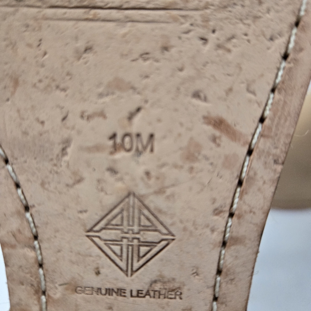 Antonio Melani "Parla" Tan Wedge Espadrille Sandals in size 10 - Picture 5 of 6